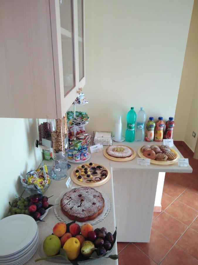 Il Nido Delle Rondini Acomodação com café da manhã Grottole Exterior foto